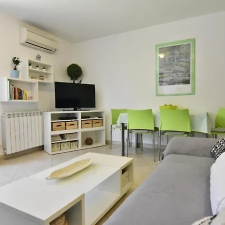 Moderne In Mit Offener Terrasse