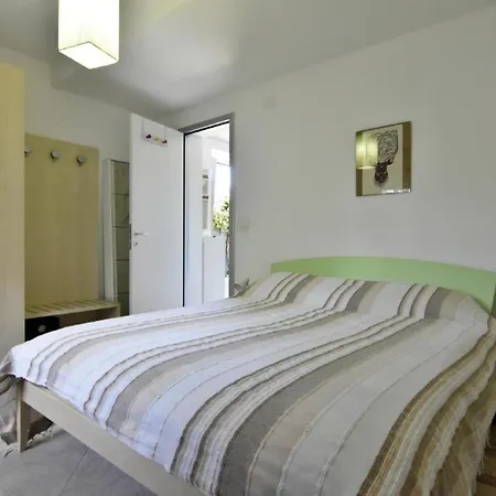 Moderne In Mit Offener Terrasse *